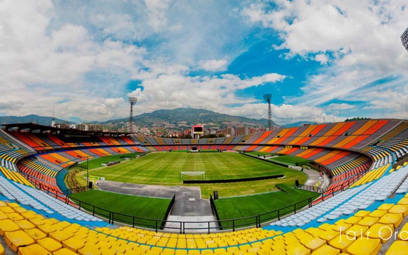 E2 Comodo Y Amplio Apartamento En Laureles Estadio 120 Mts2 Medellín Esterno foto