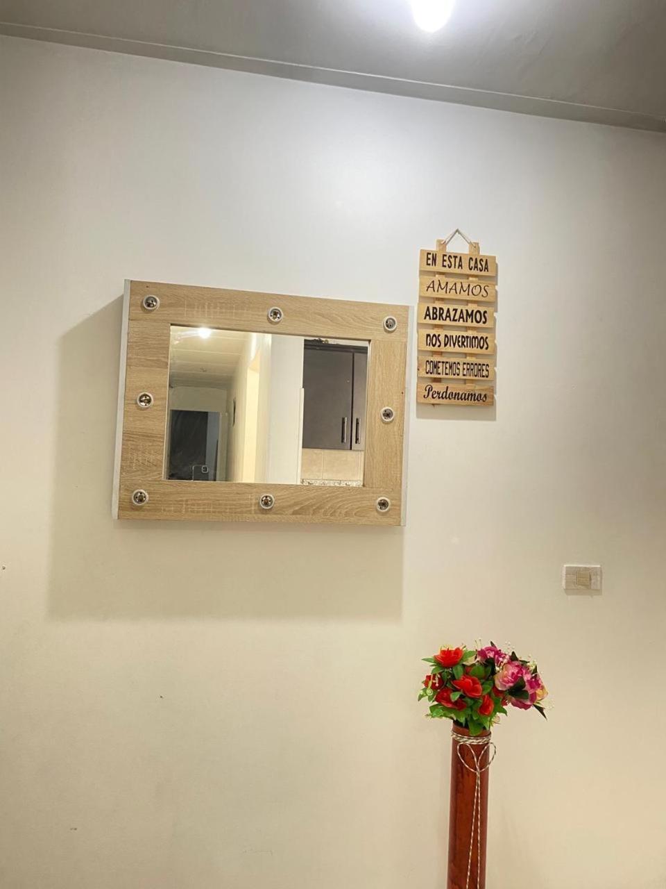 E2 Comodo Y Amplio Apartamento En Laureles Estadio 120 Mts2 Medellín Esterno foto